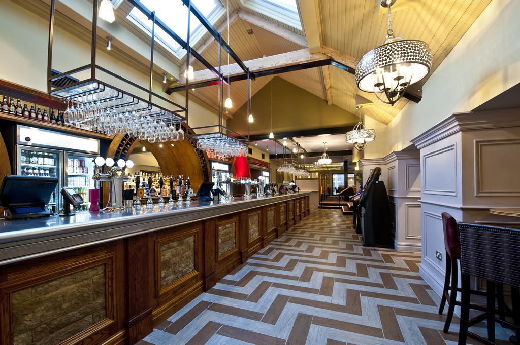 Hotel The Red Lion Wetherspoon 3*
