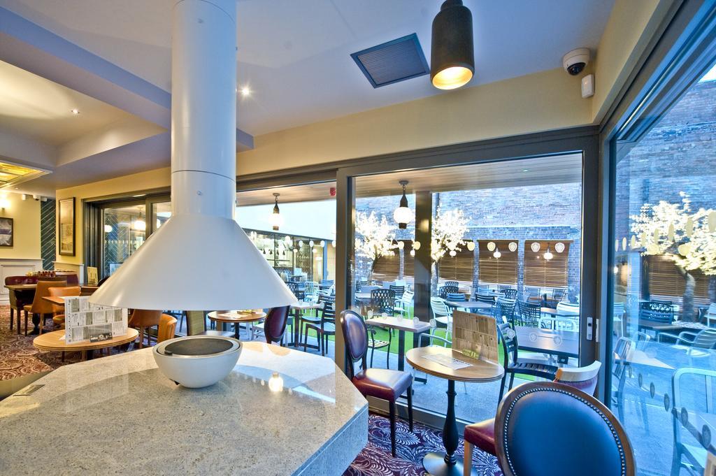 The Red Lion Wetherspoon Hotel