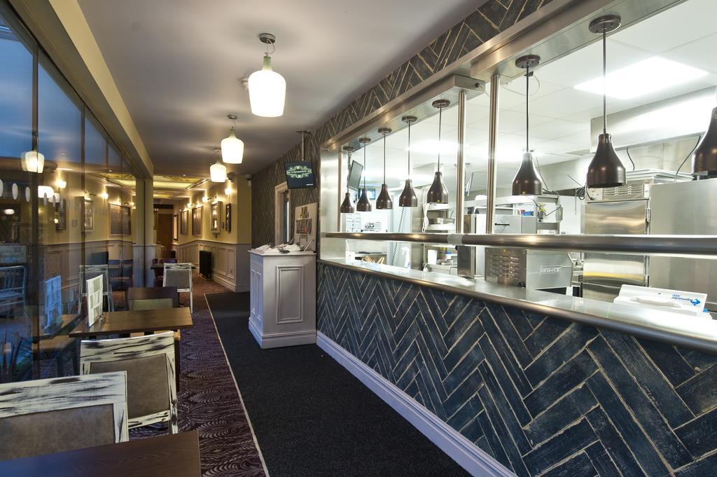 The Red Lion Wetherspoon 3* Doncaster
